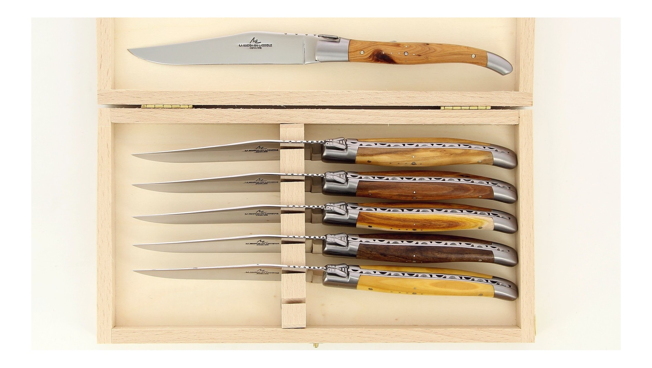 LAGUIOLE - Coffret de 3 couteaux de cuisine manche bambou : Chez