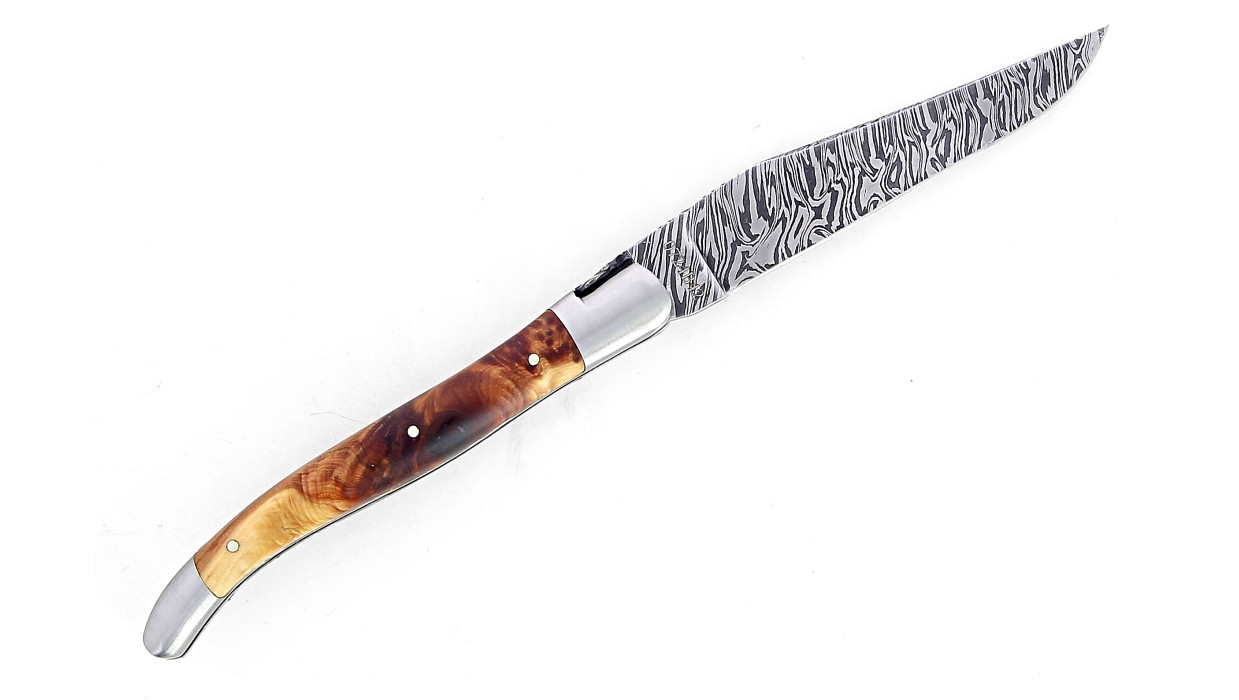 Couteau pliant Laguiole 12 cm mitres inox brossé, double platine en genévrier , lame damas carbone